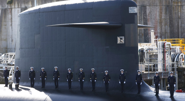 Trzy sposoby na broń atomową dla Polski. "Nie możemy być barankiem, co to leży na stole"