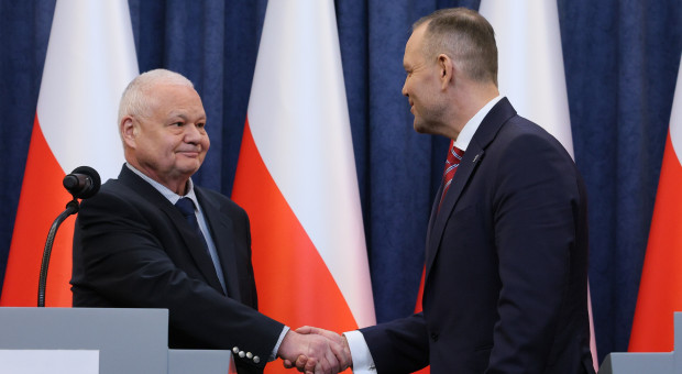 Prezydent chce finansować armię z zysków NBP [HIRSCH O GOSPODARCE]