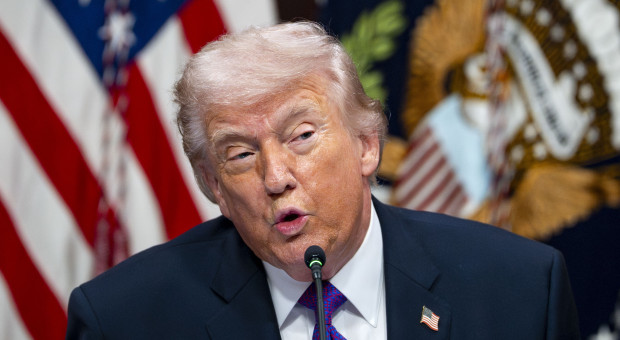 Trump ma wielomiliardowy problem. Trybunał handlowy: firmom należy się zwrot pieniędzy z ceł