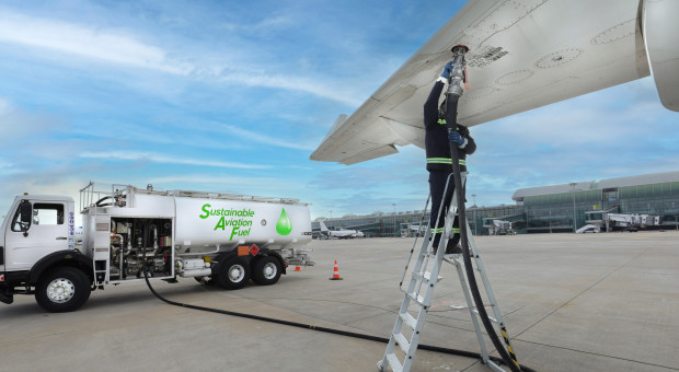 Paliwowy bat na linie lotnicze. Dwa urzędy dostaną nowe możliwości