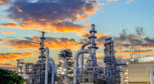 Ogromne zyski paliwowego giganta. Rok wcześniej były jednak jeszcze większe