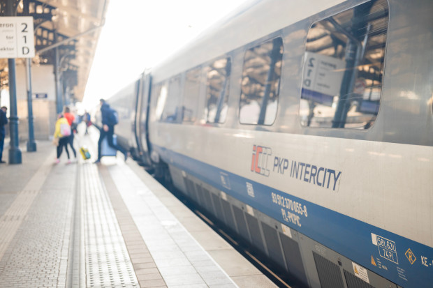 Przetarg na pociągi dużych prędkości dla PKP Intercity przyciąga producentów
