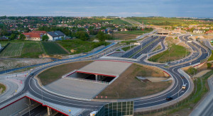 To jedyna taka droga w Polsce. Kolejne miliony przejazdów pękają coraz szybcie