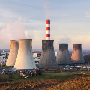 Polska elektrownia jądrowa nie powstanie w terminie? "Każdy to wie"
