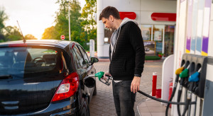 Obniżki cen paliw na stacjach. Ulga dla kierowców długo może nie potrwać