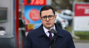 Obniżki na stacjach paliw. Minister energii o ewentualnych zmianach cen