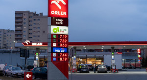 Paliwo tanieje, ale nie dla wszystkich po równo. Tu zyski są minimalne