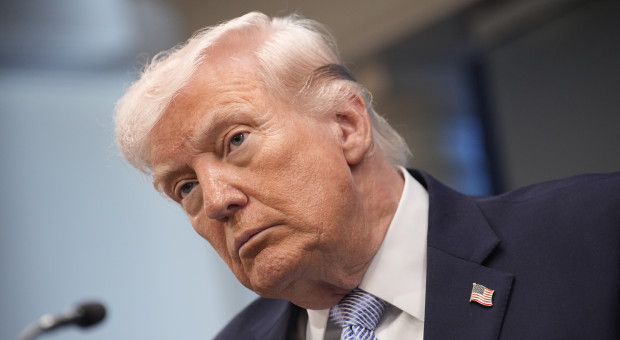 Trump: To my możemy naliczać opłaty za wykorzystywanie cieśniny Ormuz