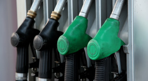 Ile zapłacimy za paliwa we wtorek? Ceny w dół