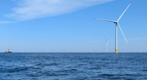 Kryzys paliwowy weryfikuje energetyczne plany i pomaga OZE