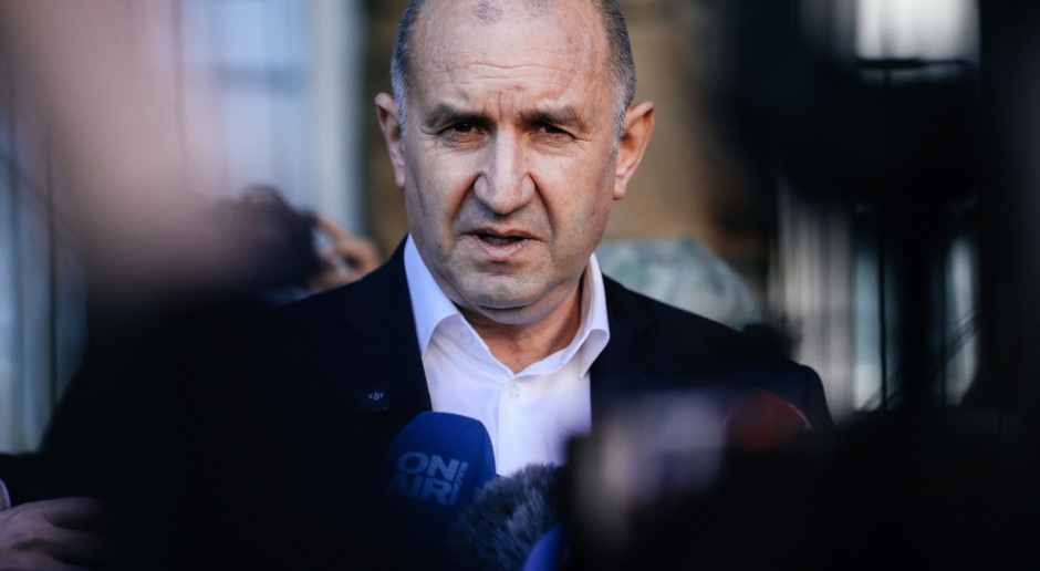Wybory w Bułgarii wygrywa ugrupowanie Rumena Radewa