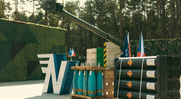 Kluczowa spółka zbrojeniowa już na GPW. Słodko-gorzki początek