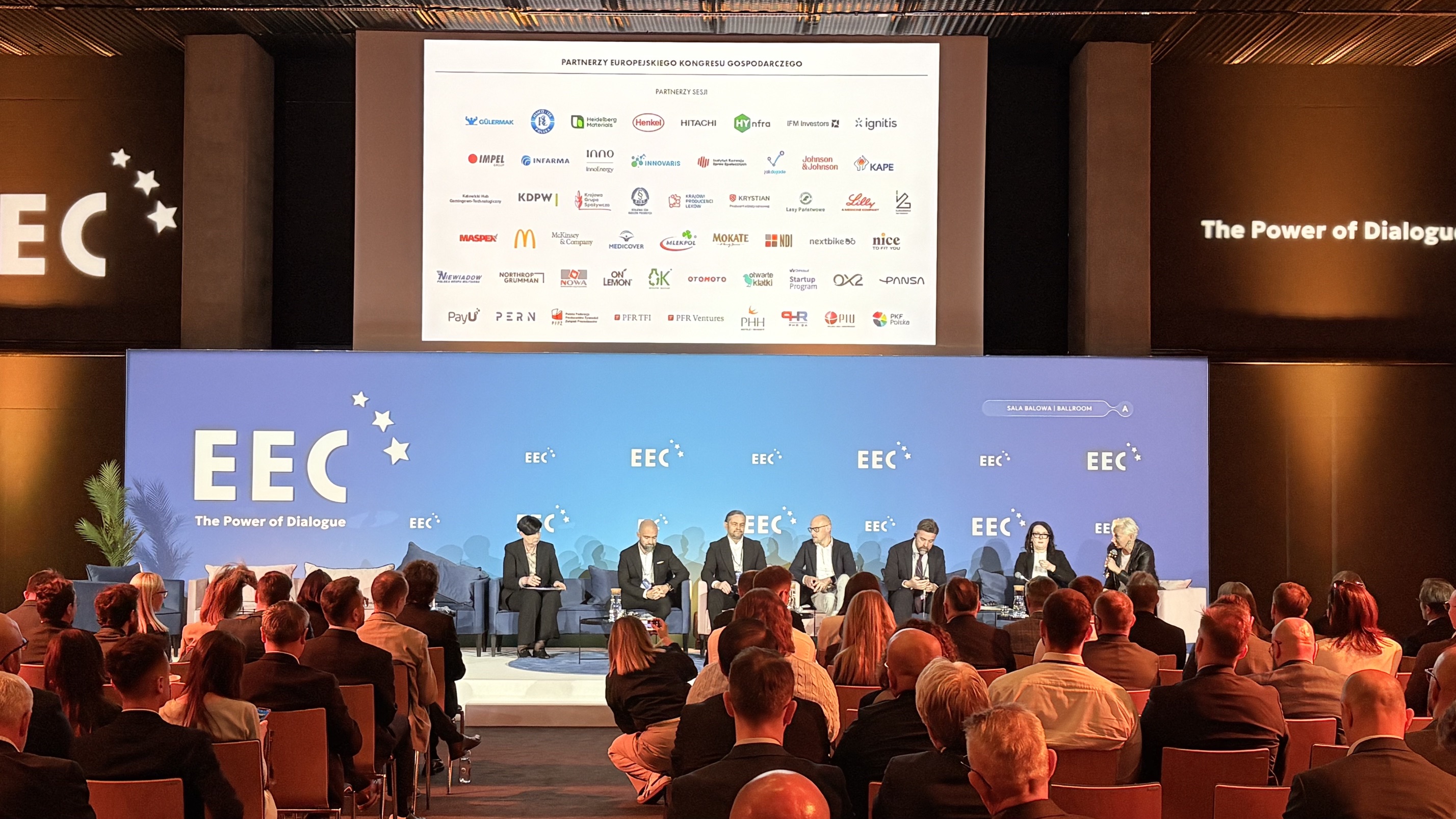 Eksperci dyskutowali o przyszłości cyfrowej transformacji, szansach i wyzwaniach dla Polski.  Fot. Nikola Bochyńska / PTWP