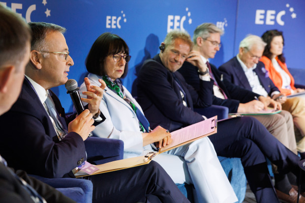 Europejski przemysł pod ścianą. Dobijają go nie tylko ceny energii. Jest znacznie większy problem