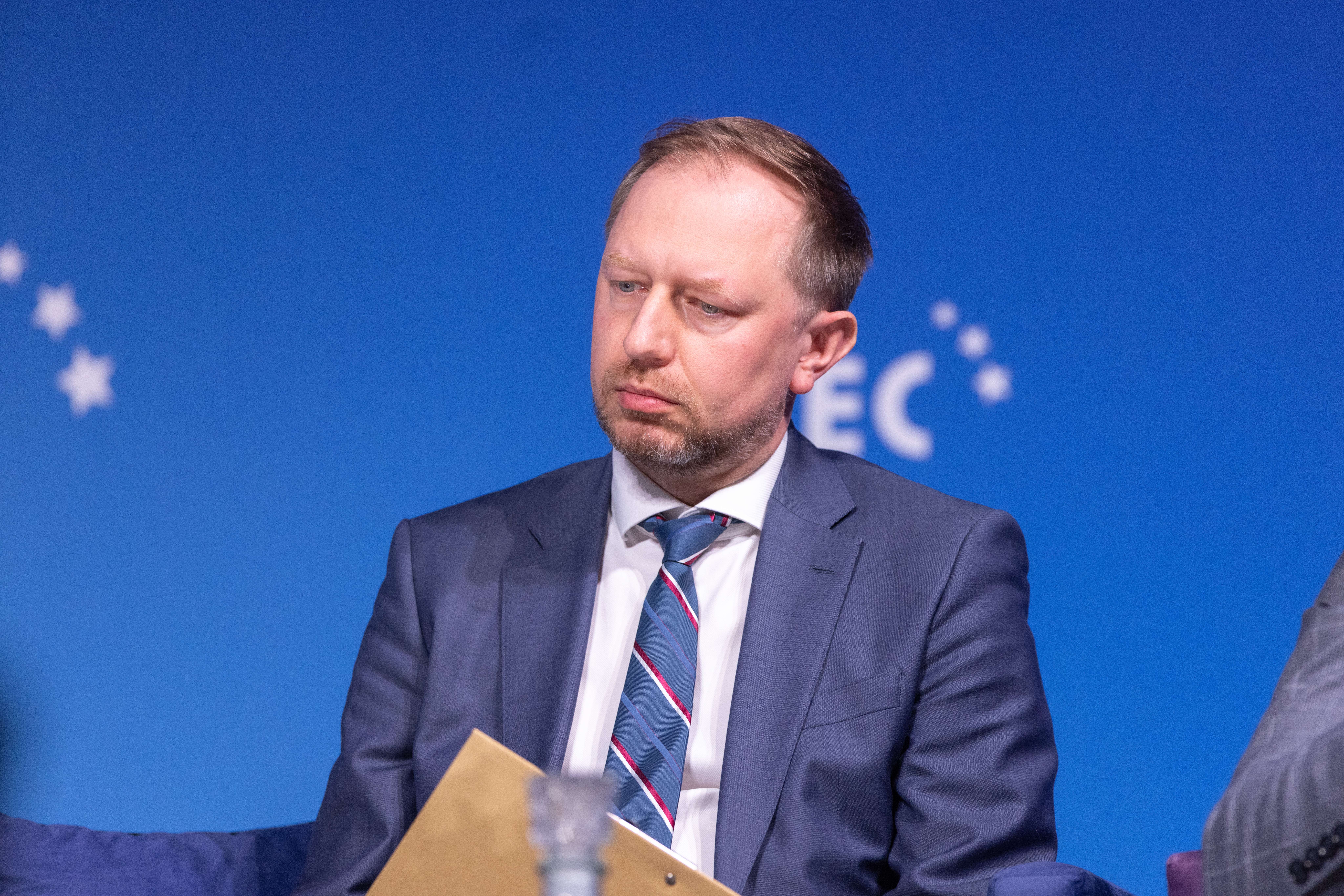 Wojciech Wrochna w trakcie dyskusji Transformacja - energia dla gospodarki Fot. KZ / PTWP