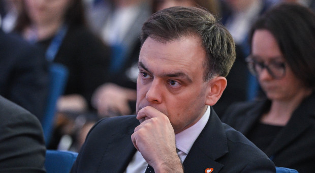 Deficyt fiskalny w Polsce ma w tym roku spaść, ale będzie najwyższy w UE [HIRSCH O GOSPODARCE]