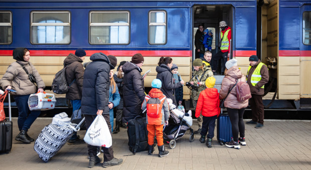 Ukraińcy pakują się i wyjeżdżają z Polski. "Nie będzie do czego wracać"