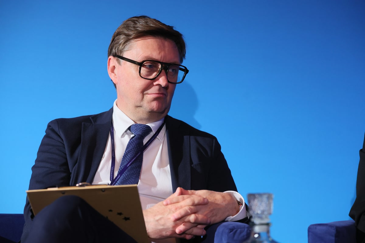 Jacek Czerniak Head of Sectors & Coverage, Wholesale Banking, ING Bank Śląski SA Licencja: PTWP