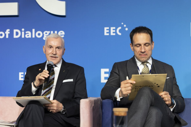 Gen. Mieczysław Bieniek (l.) i Bartłomiej Dobosz (p.). Fot: PTWP