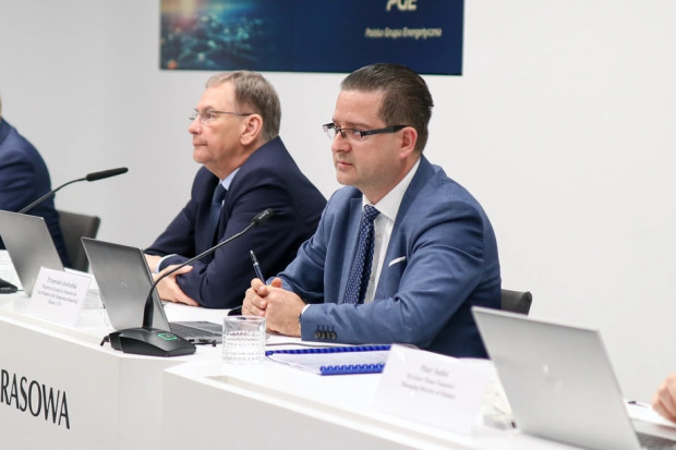 PGE stawia na offshore, gaz i magazyny. Jak spółka pozyskuje środki na transformację?