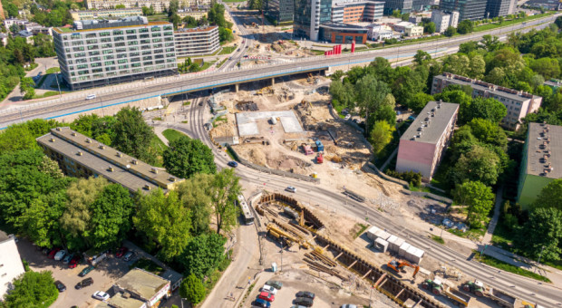 Ważny model inwestycyjny utknął w Polsce na etapie pilotażu. Jest apel o polityczną decyzję