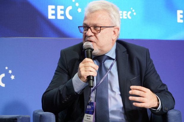 FINANSOWANIE OCHRONY ZDROWIA KOS053.JPG