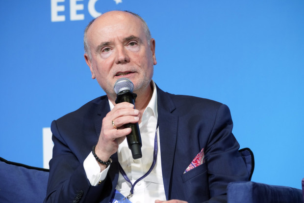 Jerzy Jacek Szugajew, wiceprezes zarządu, Bank BNP Paribas