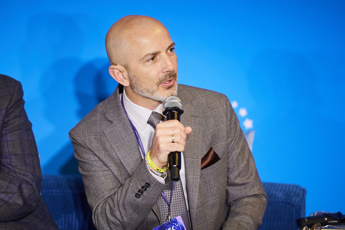 Dziennikarz naukowy Tomasz Rożek Licencja: PTWP