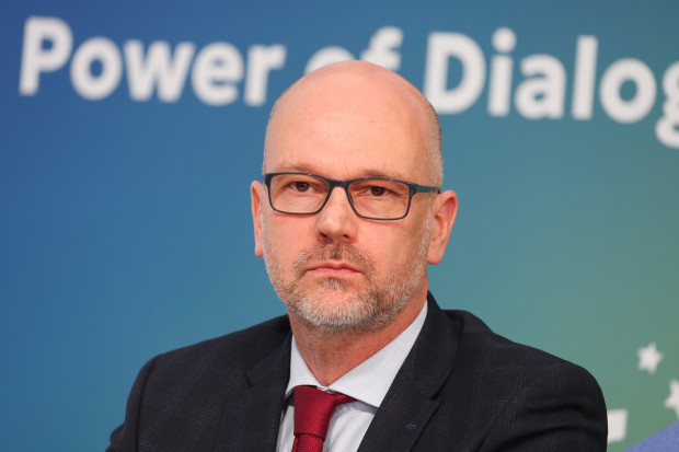 Maciej Berek, minister ds. nadzoru nad wdrażaniem Polityki Rządu, Polska 