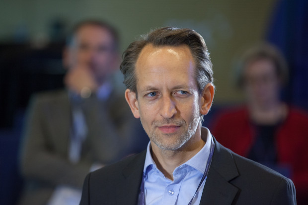 Łukasz Kałędkiewicz, Senior Director, Head of Advisory & Transaction Services, Head of Office Sector, CBRE 