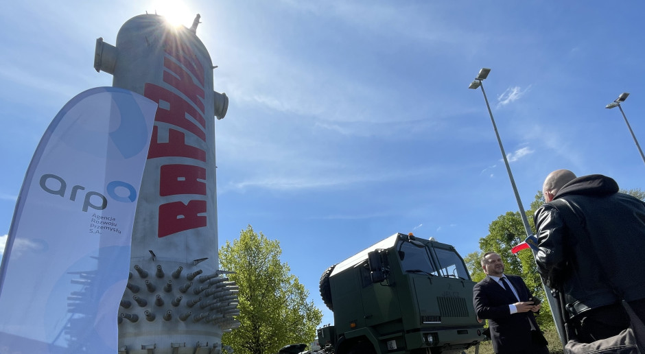 Jelcz wejdzie do hal upadłego Rafako. Tyle pojazdów dla polskiego wojska ma produkować