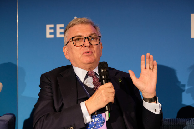 Artur Dela, założyciel, prezes, Eneris