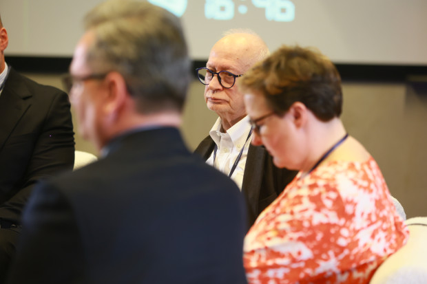 Michał Boni, Zakład Społecznych Zastosowań Nowych Technologii, Uniwersytet SWPS