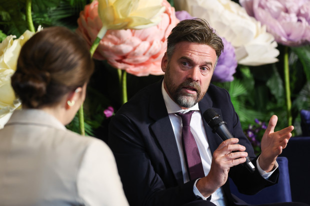 Henrik von Scheel, profesor zarządzania strategicznego i ekonomii, strateg, futurysta 