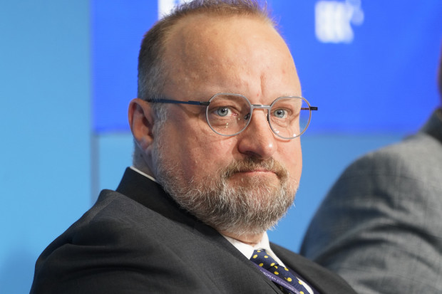 Krzysztof Kopeć, prezes zarządu, Polski Związek Pracodawców Przemysłu Farmaceutycznego – Krajowi Producenci Leków, wiceprezydent Konfederacji LEWIATAN, członek zarządu, Medicines for Europe