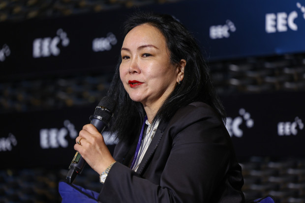 Oyundari Navaan-Yunden, ambasador Mongolii w Polsce