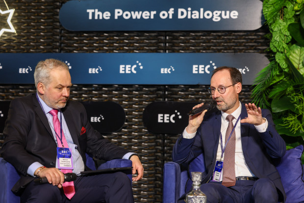 Břetislav Dančák, ambasador Republiki Czeskiej w Polsce
Michał Szułdrzyński, redaktor naczelny, Rzeczpospolita 