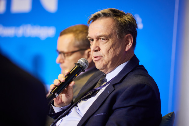 Jarosław Kozuba, dyrektor, Centrum Kształcenia Kadr Lotnictwa Cywilnego Europy Środkowo-Wschodniej, Politechnika Śląska