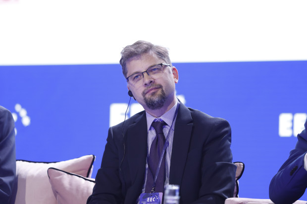 Szymon Łukasik, dyrektor, Ośrodek Badań nad Bezpieczeństwem Sztucznej Inteligencji, NASK