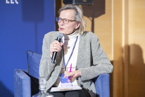 Anita Błaszczak, dziennikarka ekonomiczna, Rzeczpospolita i Parkiet 