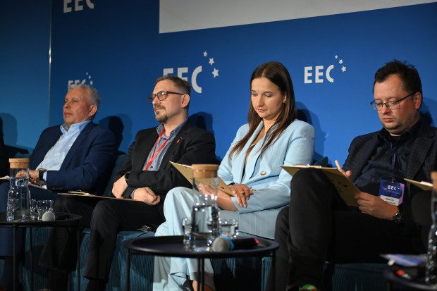 Anna Łopaciuk, dyrektor Programu Infrastruktura, Transport i Logistyka, Bank Gospodarstwa Krajowego