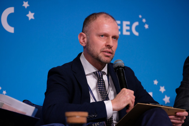 Sebastian Majewski, Klinika Pneumonologii, Uniwersytet Medyczny w Łodzi, członek Zarządu Głównego i przewodniczący oddziału łódzkiego, Polskie Towarzystwo Chorób Płuc