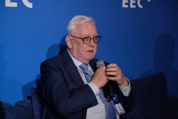 Jerzy Stępień, dyrektor, Instytut Przestrzeni Obywatelskiej i Polityki Społecznej, Uczelnia Łazarskiego, Sędzia Trybunału Konstytucyjnego w stanie spoczynku 