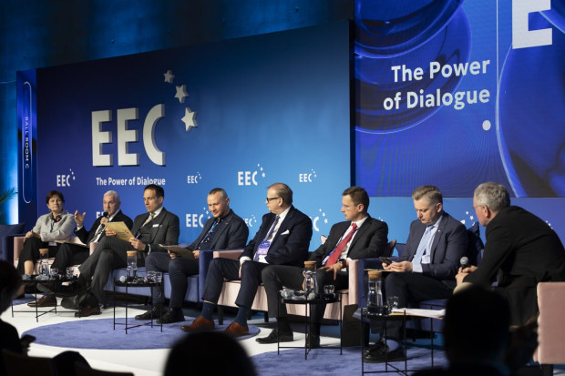 Oto czego potrzebujmy, by polskie firmy szybciej rosły. Rekomendacje po EEC