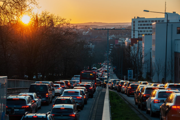 Chińczycy umacniają się na rynku motoryzacyjnym w Europie. Pozwolimy zabić kurę znoszącą złote jaja?