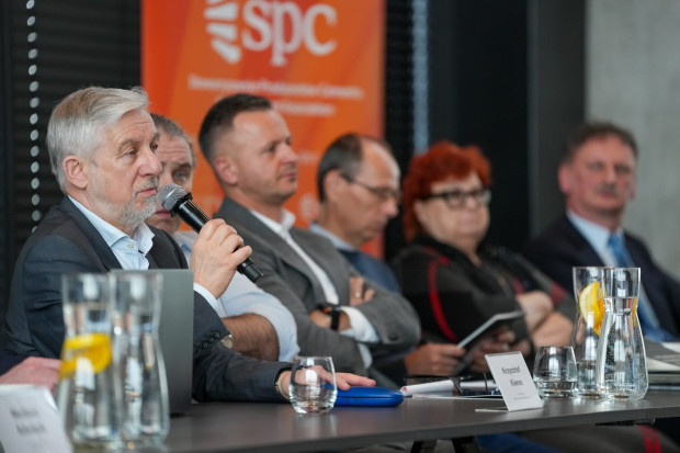 CBAM ma pomóc unijnemu przemysłowi. Wciąż jednak nie wiemy, czy jest skuteczny