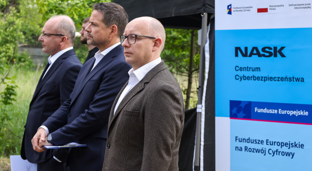 Za kilkaset milionów złotych obrońcy polskiej cyberprzestrzeni zyskają nową siedzibę. Dołoży się UE