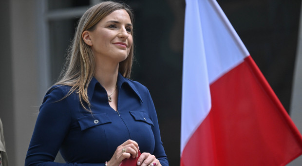 "Pierwszy raz kobieta będzie odpowiadać za proces transformacji wojska". Nowa wiceminister w MON