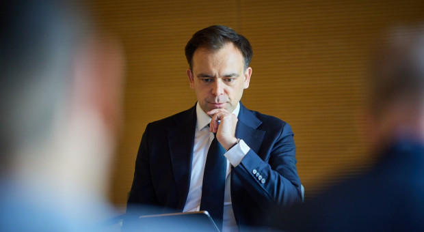 Rząd wydaje pieniądze, do których nie ma prawa? NIK wykryła lukę na 78 mld zł