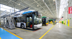 Solaris otworzył nową halę produkcyjną. W Polsce powstanie więcej "zielonych" autobusów